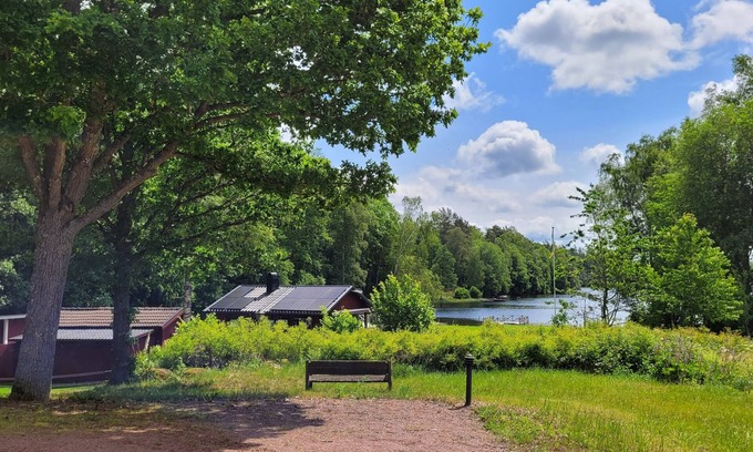 Nassjo Kabine | Ferienhaus auf Seegrundstück, eigener Steg, Boot und Sauna