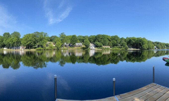 Westminster Hütte | Cottage on Partridge Pond