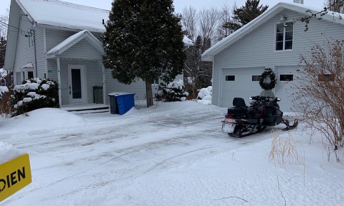 Lac-Saint-Jean-Est Regional County Municipality Skihütte | House / Chalet Petits-Fruits (plage Wilson)