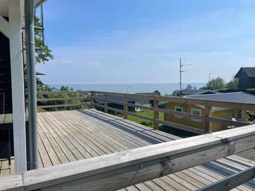 Sandkaas Haus | Cottage With A View- 5 Min From Beach
