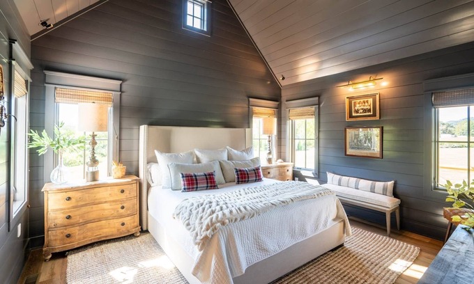 Dillard Sonstige | Cottages at Julep Farms