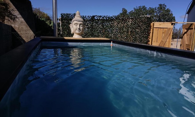 Chimiche Haus | Country Cottage Cabana