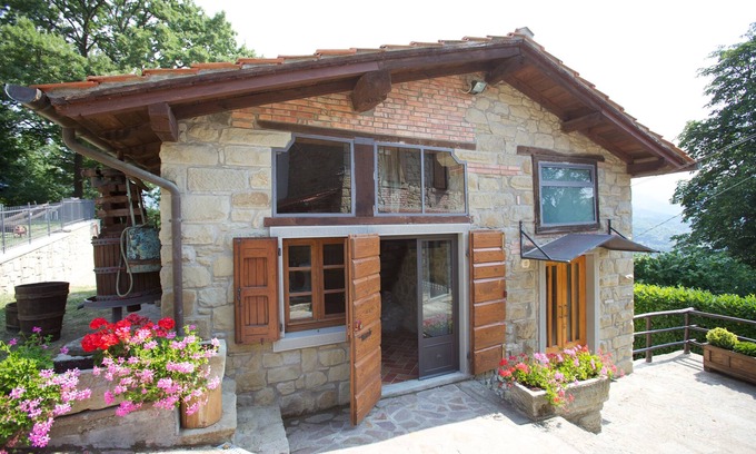 Porciano Haus | Berghütte mit privatem Pool im grünen Casentino