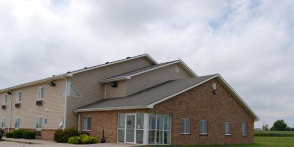 Hillsboro Hotel | Country Haven Inn