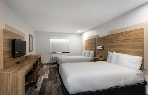 Toccoa Hotel | Country Hearth Inn-Toccoa