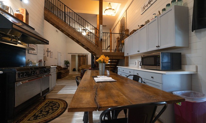 Mount Gilead Haus | County Retreat in the woods , overlooking beautiful woods and stream