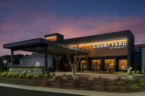 Memphis Hotel | Courtyard by Marriott Memphis Airport