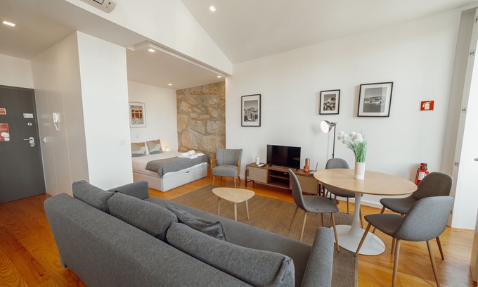 Campanha Wohnung | COURTYARD OPORTO DESIGN APARTMENT F