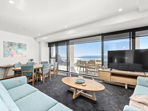 Forster Wohnung | Cove 802 with Ocean Views