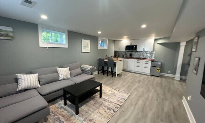 Annandale Wohnung | Cozy 1 Bed/1 Bath Cottage