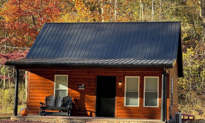 Argillite Kabine | Cozy 2-bedroom Cabin near Greenbo Lake State Park, Fox Den