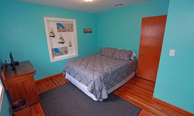 Celina Haus | Wunderschön renoviertes Haus mit 2 Schlafzimmern und 1 Bad. Der See ist zu Fuß erreichbar