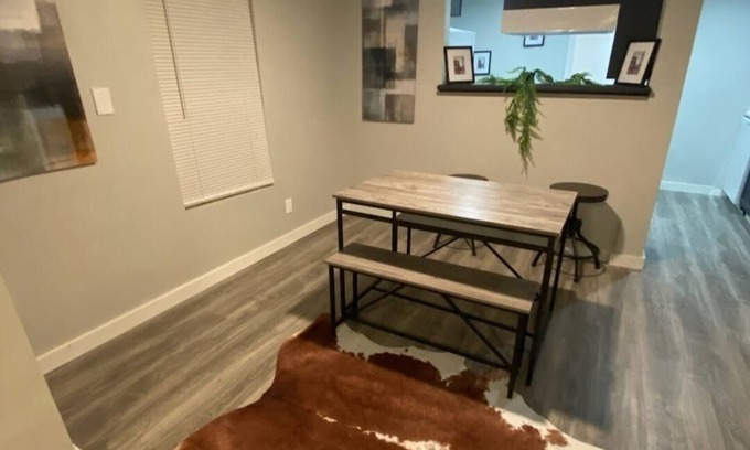 Osceola Haus | Cozy 2-bedroom house in downtown Osceola