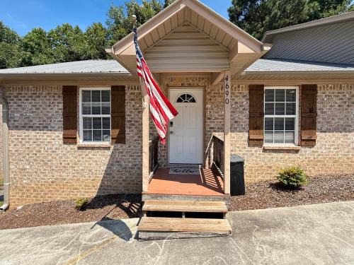 Guntersville Wohnung | Cozy 2 Bedroom Townhouse Near Lake and Restaurants