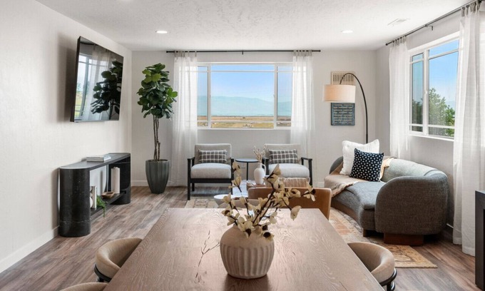 St. Charles Wohnung | Cozy 2B/2B condo near Bear Lake