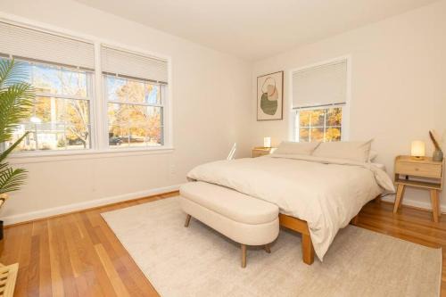 White Oak Wohnung | Cozy 4 BD Retreat w Free Parking