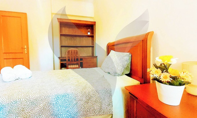 Carvoeira Wohnung | Cozy and Family Sized Apartment near Lisbon