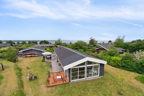 Olsted Haus | Cozy And Large Summer House Near Roskilde Fjord