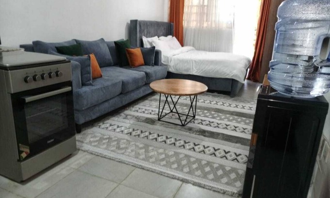 Kasarani Wohnung | Cozy and modern studio in Kasarani, Seasons,near Thika Road and TRM mall,Nairobi