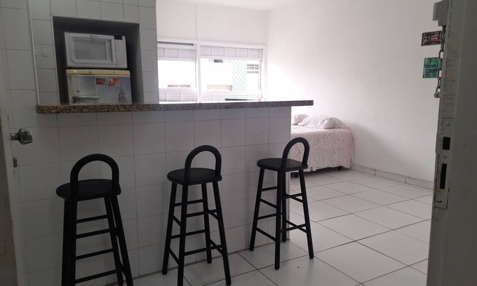 Gonzaga Wohnung | Cozy apartment 1 block from the beach!