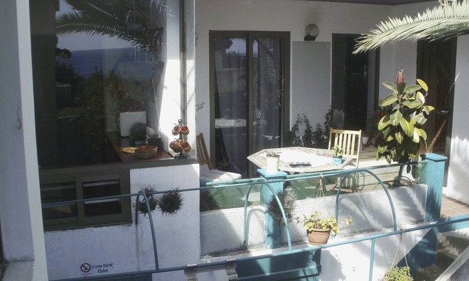 Lagoa Wohnung | Gemütliche Wohnung an der Südküste mit Meerblick