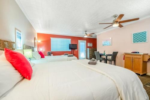 Visalia Wohnung | Cozy Apt-Sequoia Parks Coast Wineries Skiing-All Day Trips