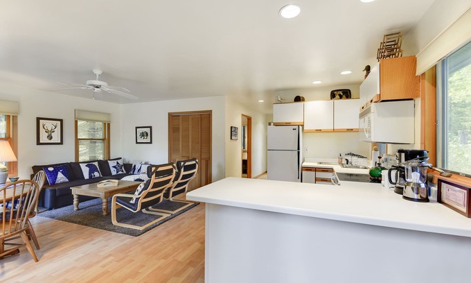 La Pointe Hütte | Gemütliche Hütte im Wald von Madeline Island