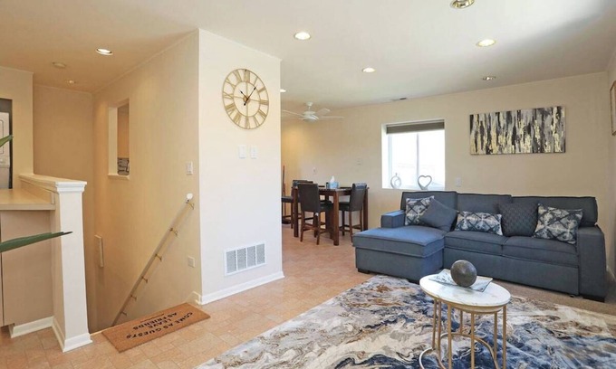 Arlington Heights Wohnung | Cozy Chicago Suburban Apartment