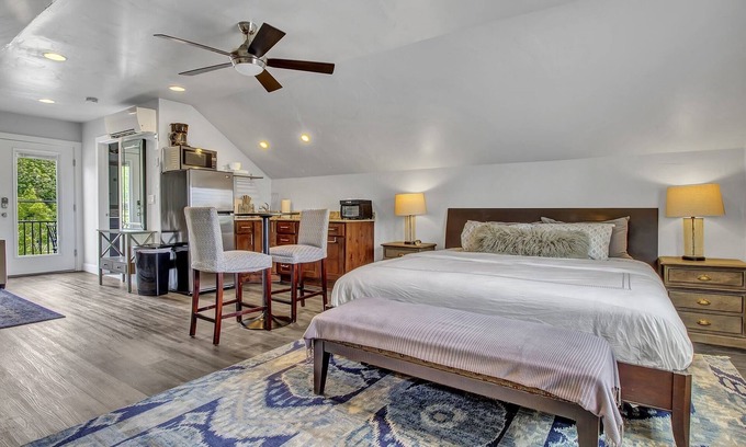 Canyon Rim Wohnung | Cozy, classy, and convenient Sugarhouse Studio