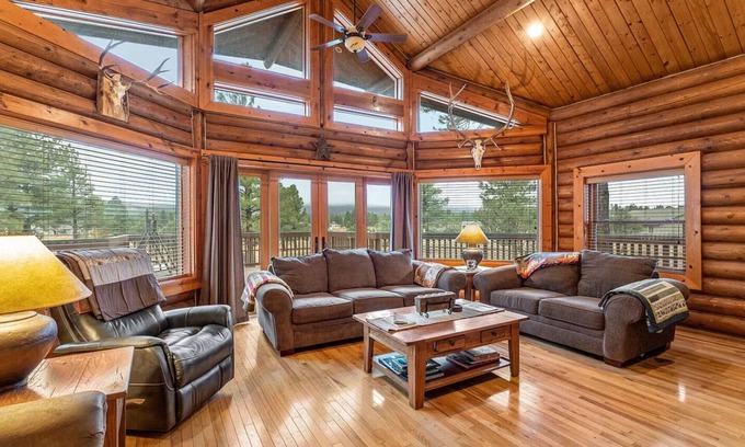 Williams Kabine | Cozy Custom Cabin In The Pines-Williams AZ