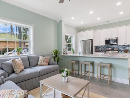 Sebastian Wohnung | Cozy first floor waterside condo