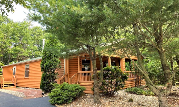 Spring Brook Haus | Cozy Hideaway @ Spring Brook Resort
