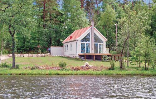 Asljunga Haus | Cozy Home In Åsljunga With Kitchen