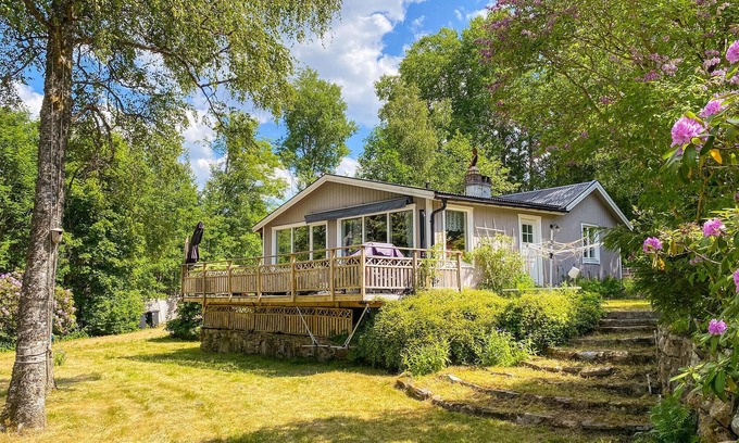 Aplared Haus | Wunderschönes Haus in Aplared mit Küche