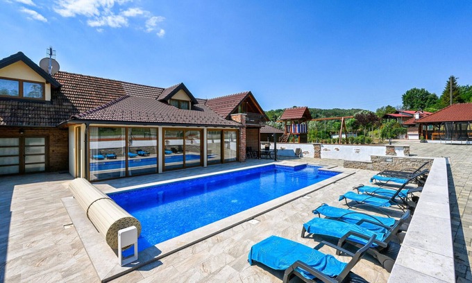 Zlatar Haus | Gemütliches Haus in Donja Batina mit.