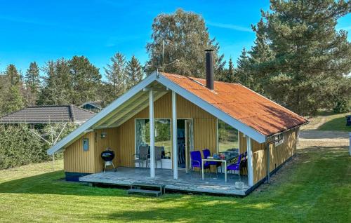 Farvang Haus | Cozy Home In Fårvang With Wifi