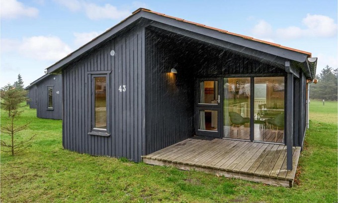Hanstholm Haus | Cozy Home In Hanstholm With Kitchen