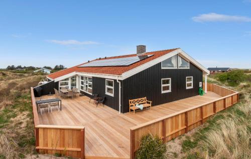 Hjørring Haus | Cozy Home In Hjørring With Sauna