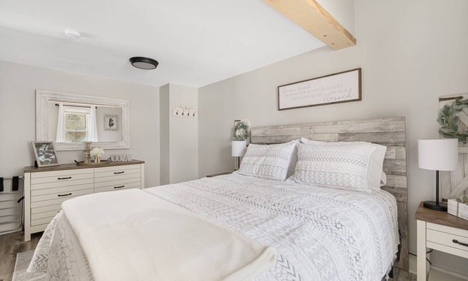 Conway Haus | Cozy Home in the White Mountains! Minutes From North Conway!