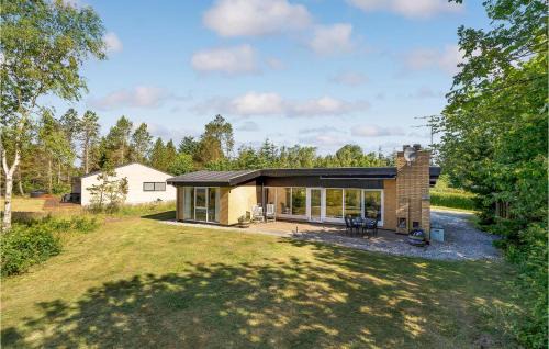 Amtoft Haus | Cozy Home In Vesløs With House Sea View