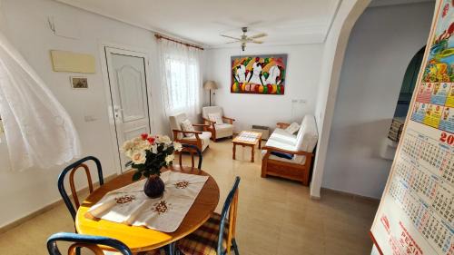 Mazarron Haus | Cozy house in Mazarrón, city view