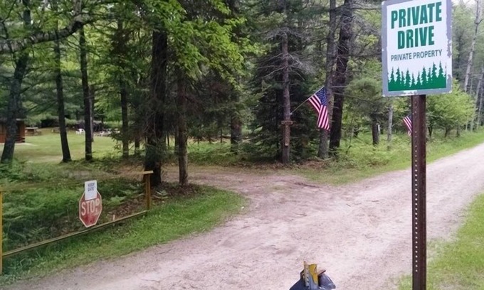 Grayling Kabine | Gemütliches Blockhaus im Wald