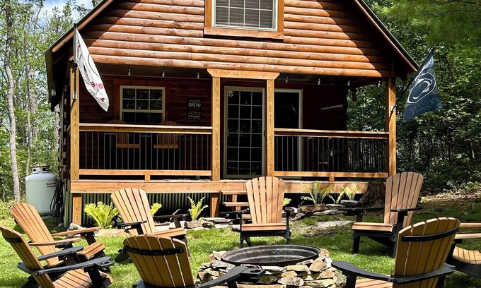 Spring Mills Kabine | Cozy Log Cabin / Penn State Football / 20 Minutes to State College, PA