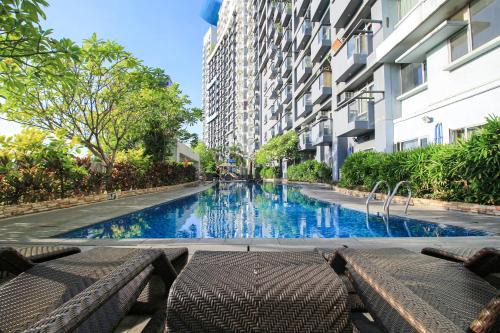 Luzon Wohnung | Cozy & Modern 2BR Unit in Manhattan Cubao with Balcony