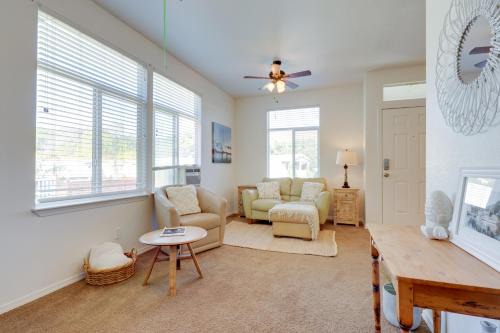 Oak View Haus | Cozy Oak View Getaway about 5 Mi to Ojai Valley!