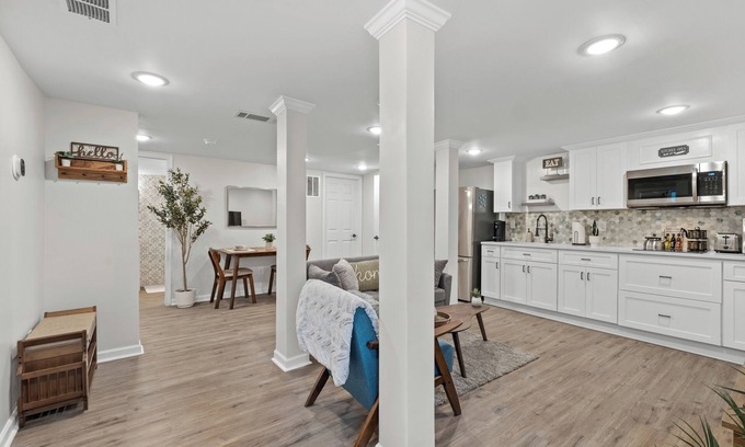 North Decatur Haus | Cozy Oasis in Atlanta's Forest!