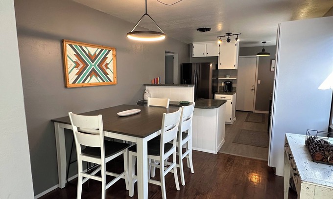 Pendleton Haus | Cozy Pendleton Getaway