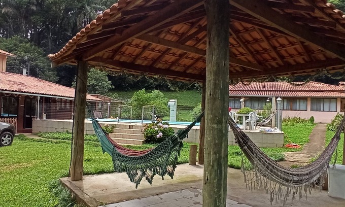 Itamonte Haus | COZY RANCH IN THE MOUNTAINS OF THE MANTIQUEIRA RANGE, CLOSE TO THE CITY. BLACK WATCHES