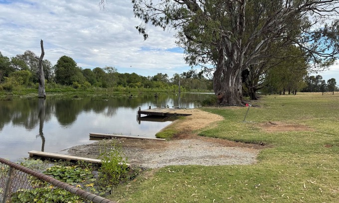 Nagambie Haus | Cozy Riverside Property with River Access & Boat Ramp and Dock