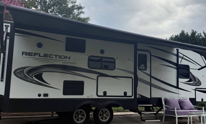 Columbus Haus | Cozy RV in Cool Columbus with AC